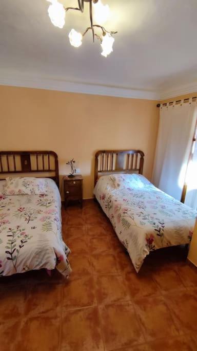 Casa Rural La Criva Crivillen 外观 照片
