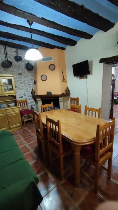 Casa Rural La Criva Crivillen 外观 照片